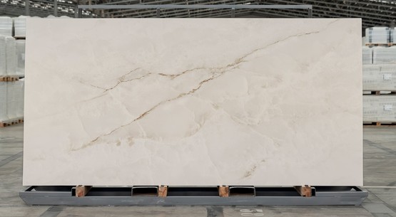 ascale_onice_lux_white.jpg